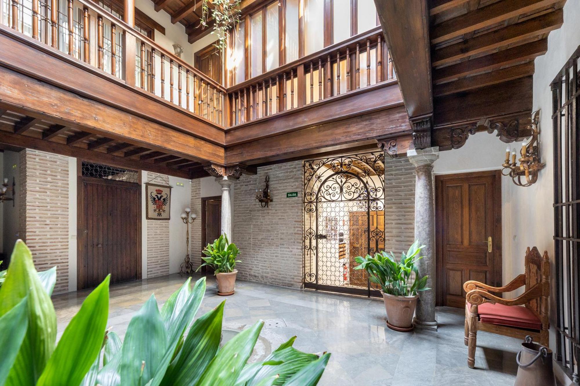 Apartamentos En Pleno Centro, Aljibe Rodrigo Del Campo 1A Granada Buitenkant foto