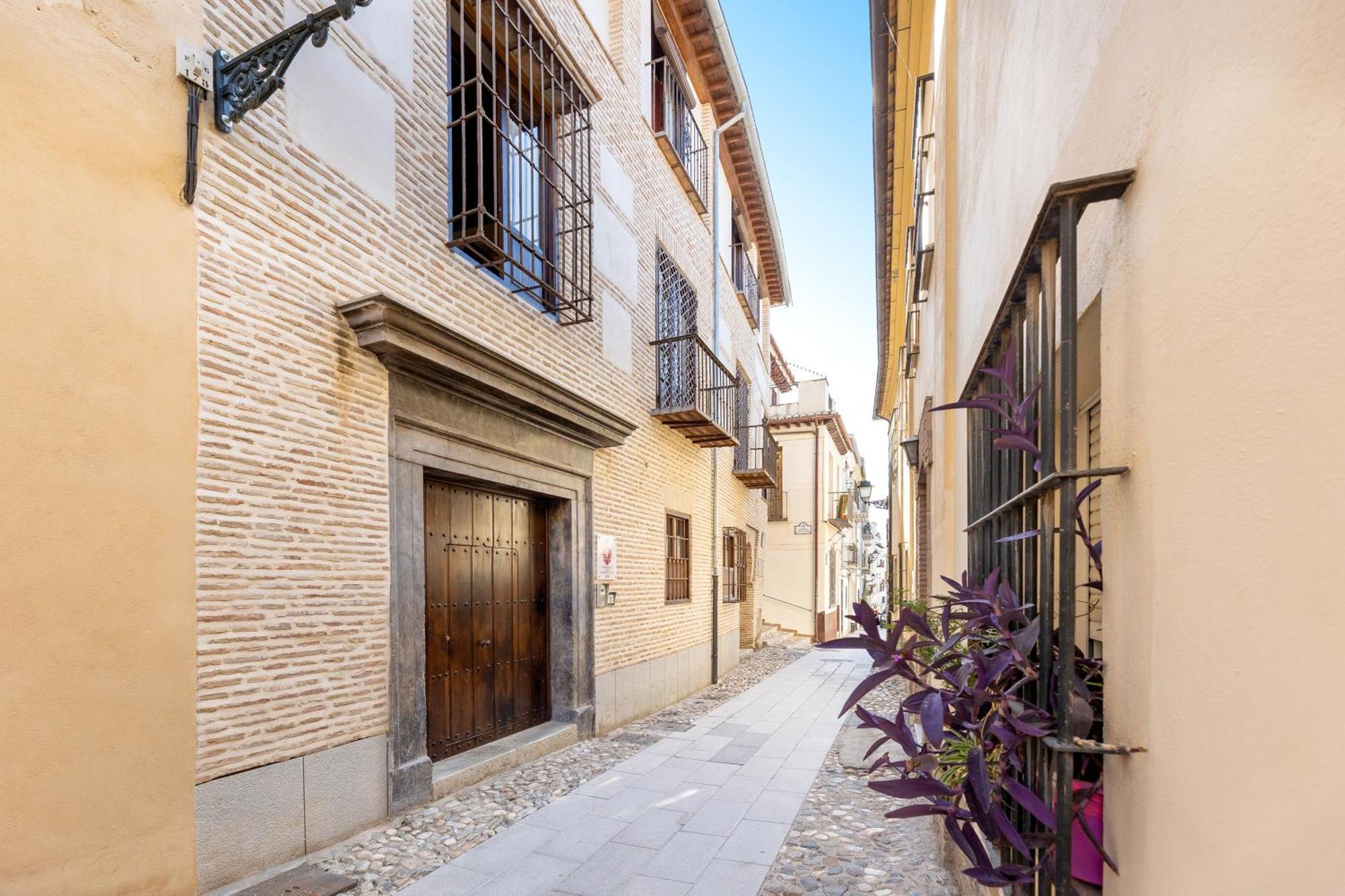 Apartamentos En Pleno Centro, Aljibe Rodrigo Del Campo 1A Granada Buitenkant foto