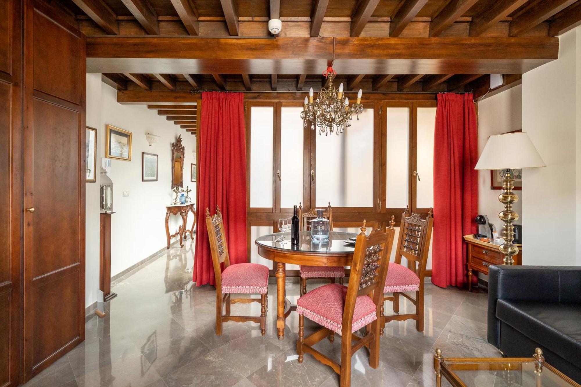 Apartamentos En Pleno Centro, Aljibe Rodrigo Del Campo 1A Granada Buitenkant foto