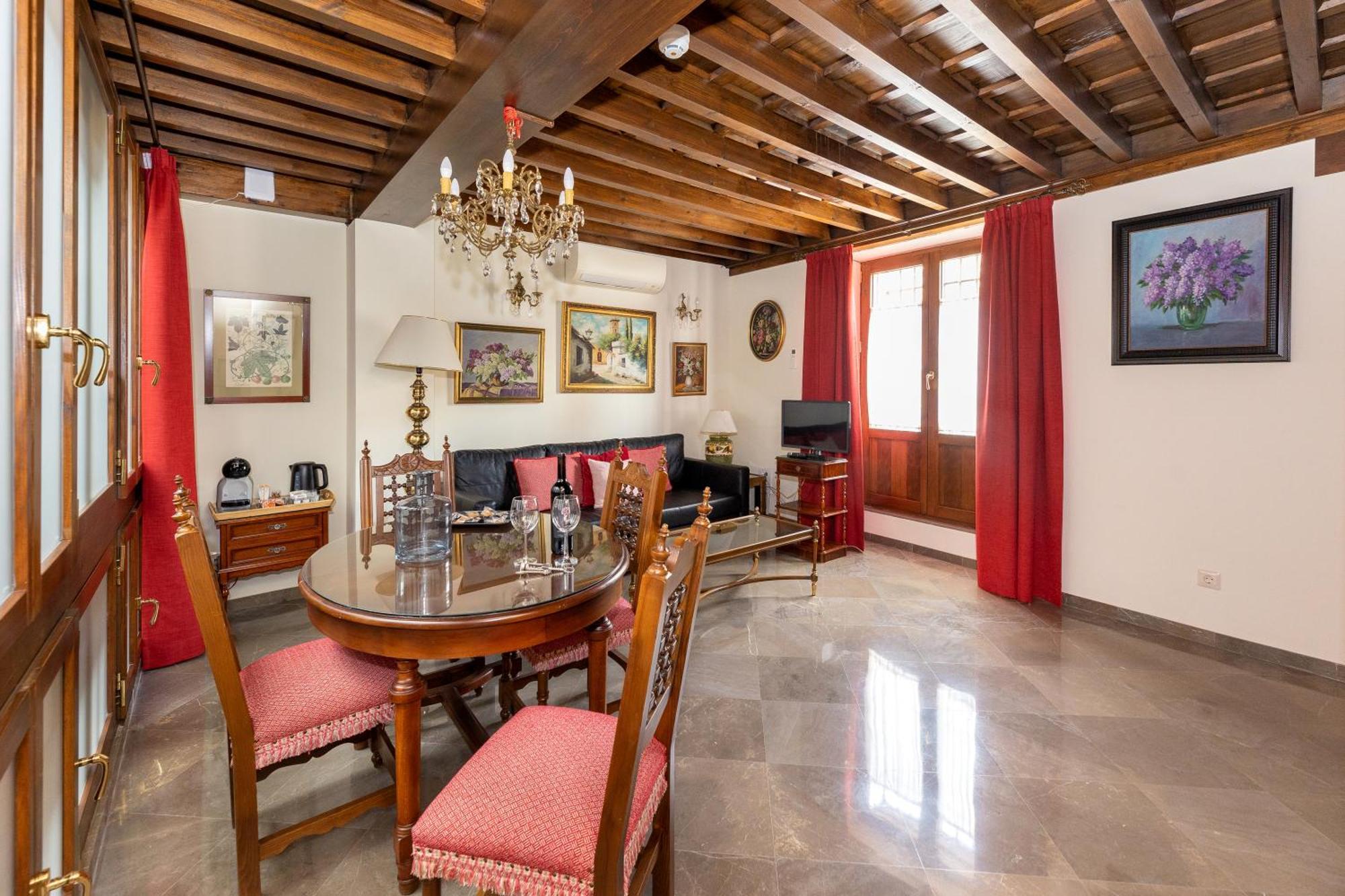 Apartamentos En Pleno Centro, Aljibe Rodrigo Del Campo 1A Granada Buitenkant foto